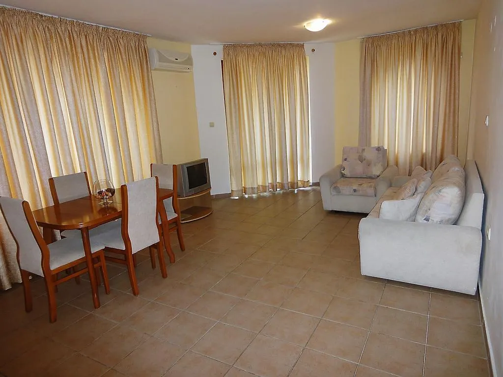 Aparthotel Summer Dreams -Apartcomplex Sunny Beach